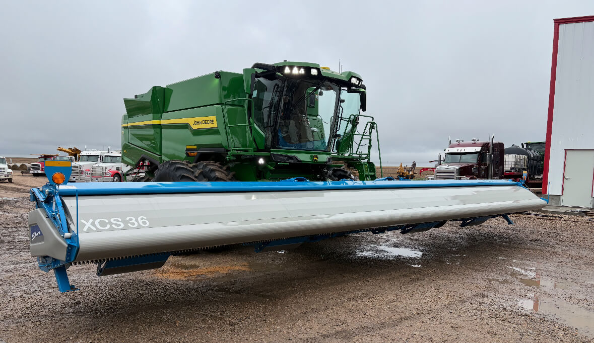 John Deere Harvester Equipment Side Angle